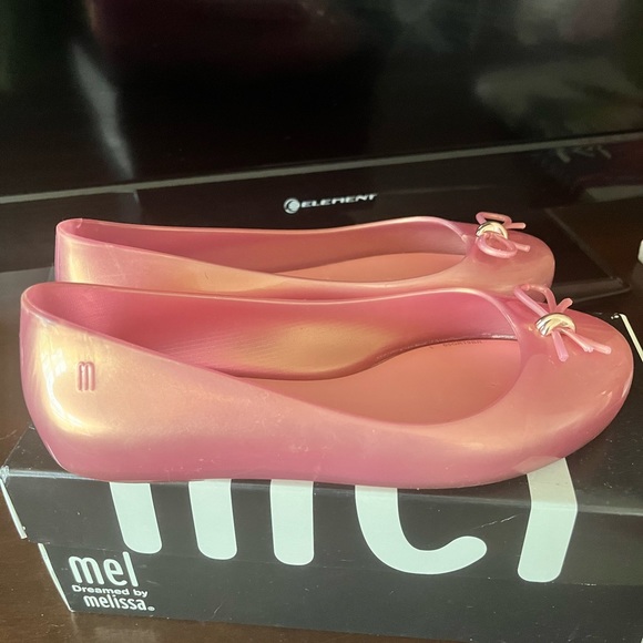 Mel by Melissa slip ons - Picture 6 of 9